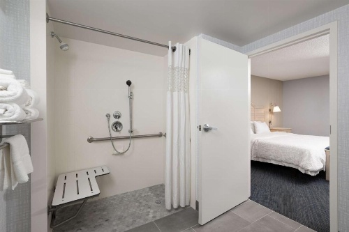 Hampton Inn By Hilton - Suites Cape Cod-West Yarmouth image 35