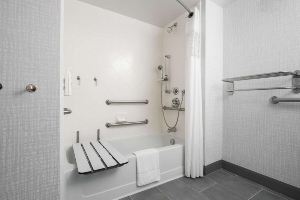 Hampton Inn By Hilton - Suites Cape Cod-West Yarmouth Image 36