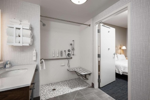 Hampton Inn By Hilton - Suites Cape Cod-West Yarmouth image 38