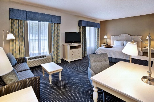 Hampton Inn By Hilton - Suites Cape Cod-West Yarmouth image 4
